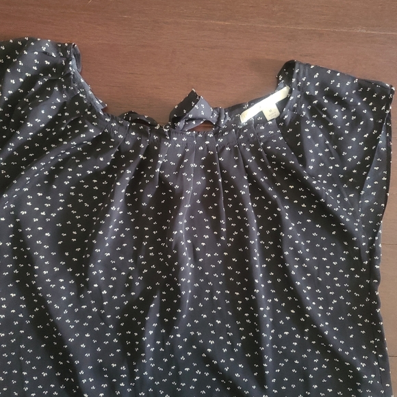 Lauren Conrad blouse - Picture 6 of 6